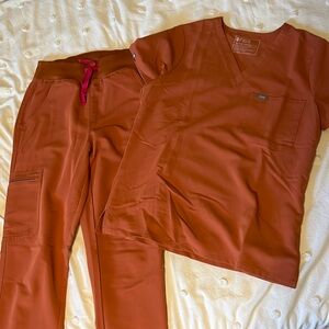 Figs - terracotta one pocket scrub top and small tall Yola high waisted pants